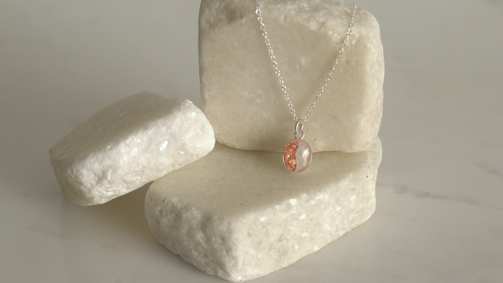 customised, homemade mothers day gifts, keepsake, breastmilk jewellery, jewelry